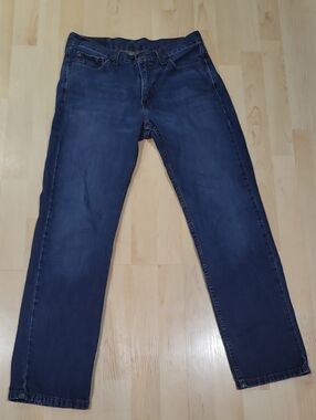 Men's Dark Blue Levi's 514 Jeans